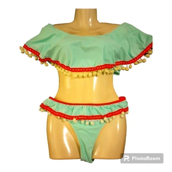 no brand Other - Ruffle top bikini with pom pom accent